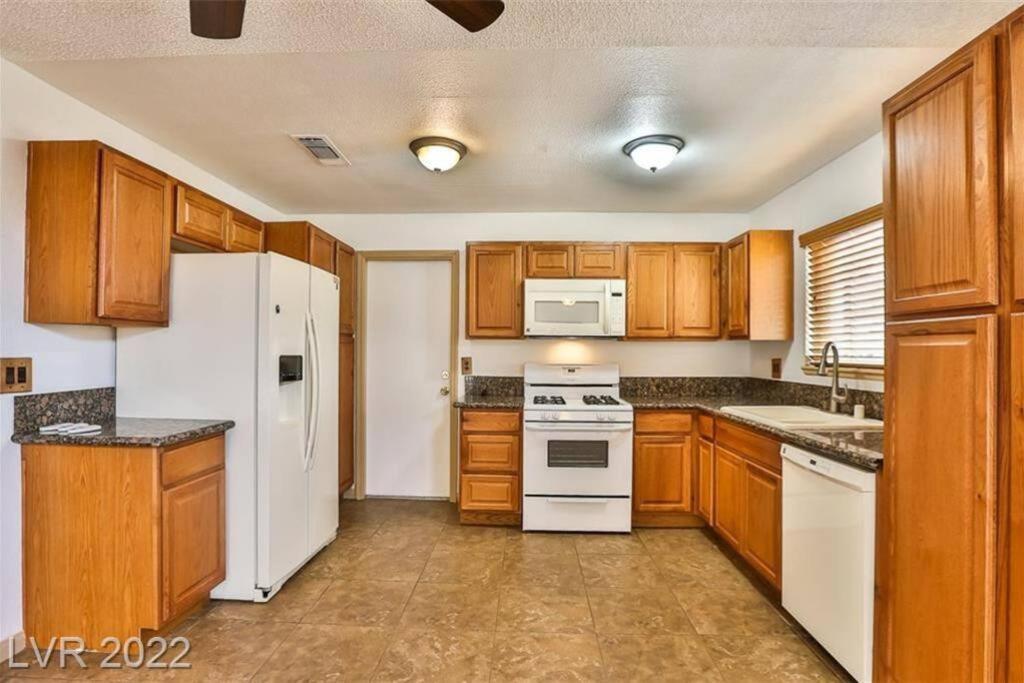 לאס וגאס Centrally Located Spacious Vacation Hom 13 M Strip מראה חיצוני תמונה